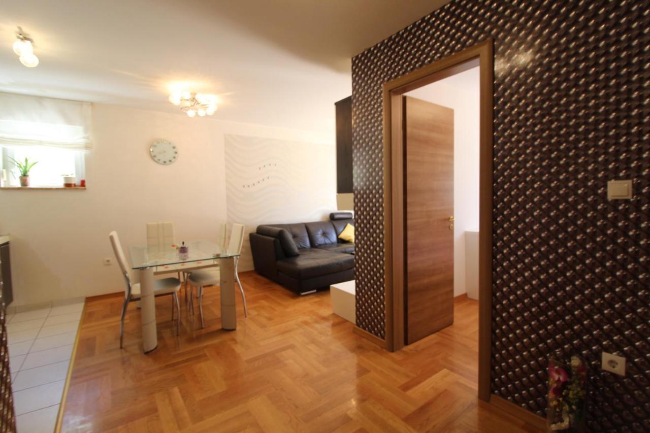 Macadamia Apartment With Garage Parking Split Kültér fotó